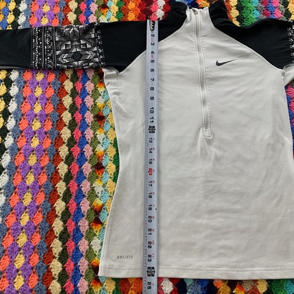 Nike Dri-Fit Fleece Lined Running Track Winter Print 1/2 Zip Warm Thumb … - Picture 7 of 11